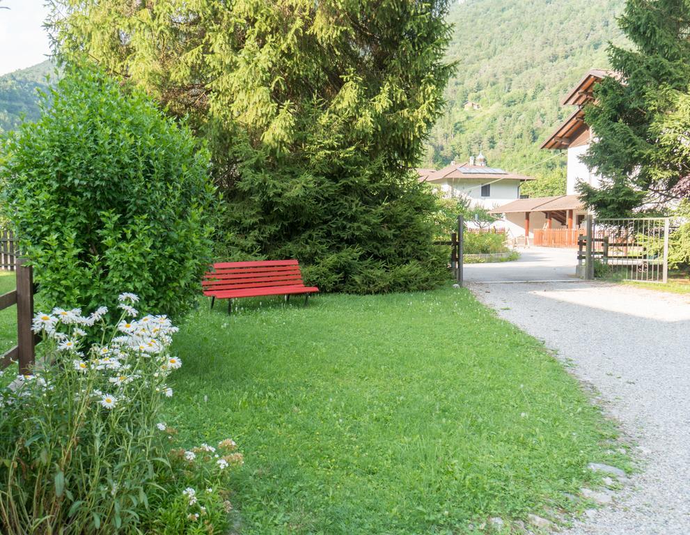 Apartamento Casa Luisella Pieve Di Ledro Exterior foto